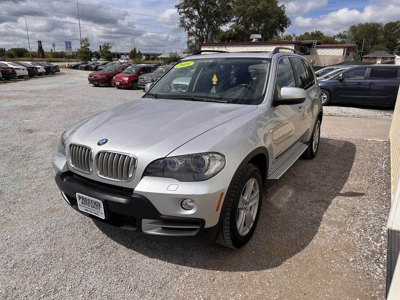 Used 2009 BMW X5 xDrive48i image 3