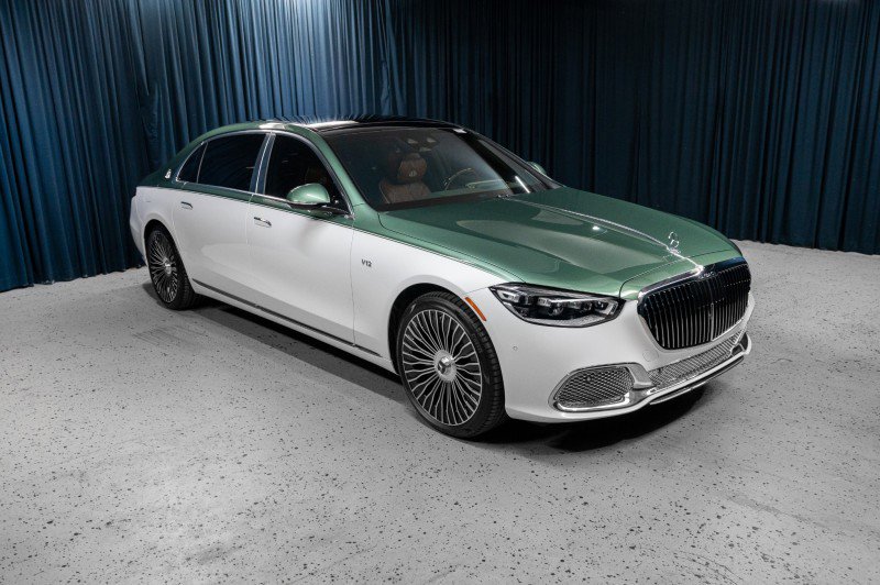 New 2026 Mercedes-Benz Maybach S 680 4MATIC image 3