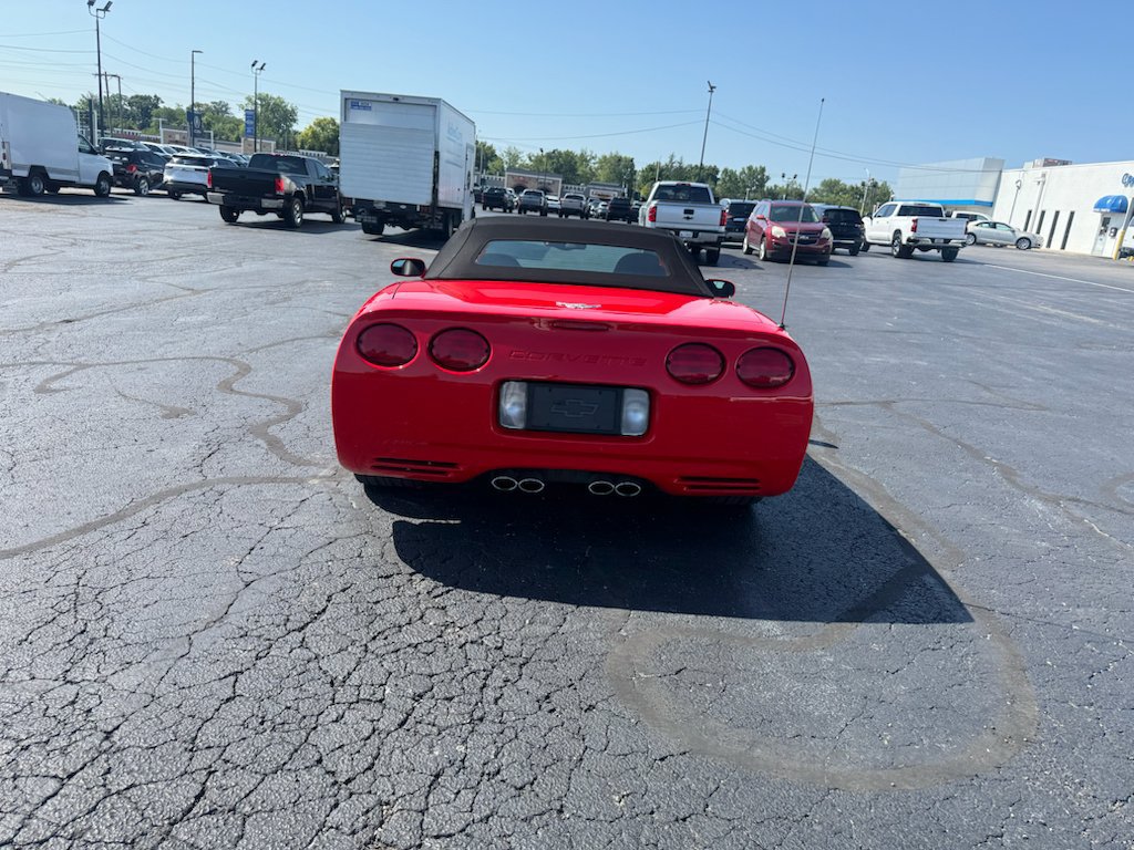 Used 2003 Chevrolet Corvette Convertible w/ Preferred Equipment Group1 RWD image 5