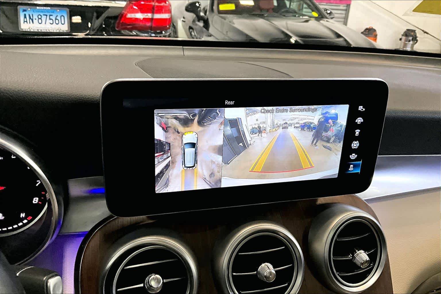 Certified 2022 Mercedes-Benz GLC 300 4MATIC image 29