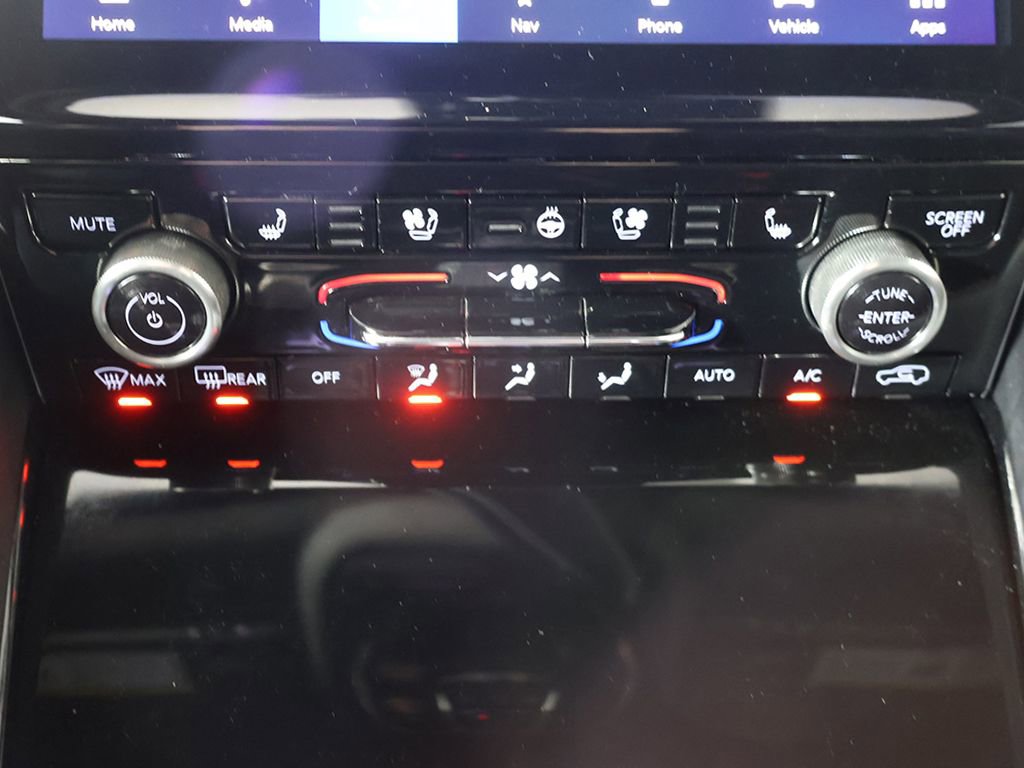 Used 2023 Jeep Grand Cherokee Summit image 51