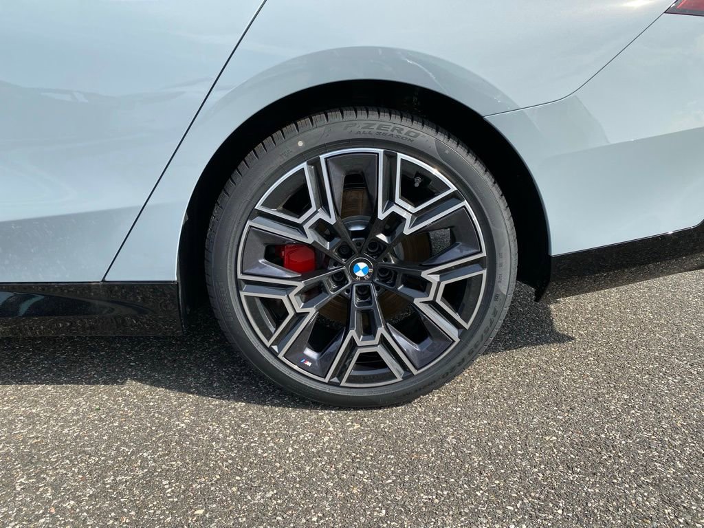 New 2026 BMW 530i xDrive AWD/4WD image 5