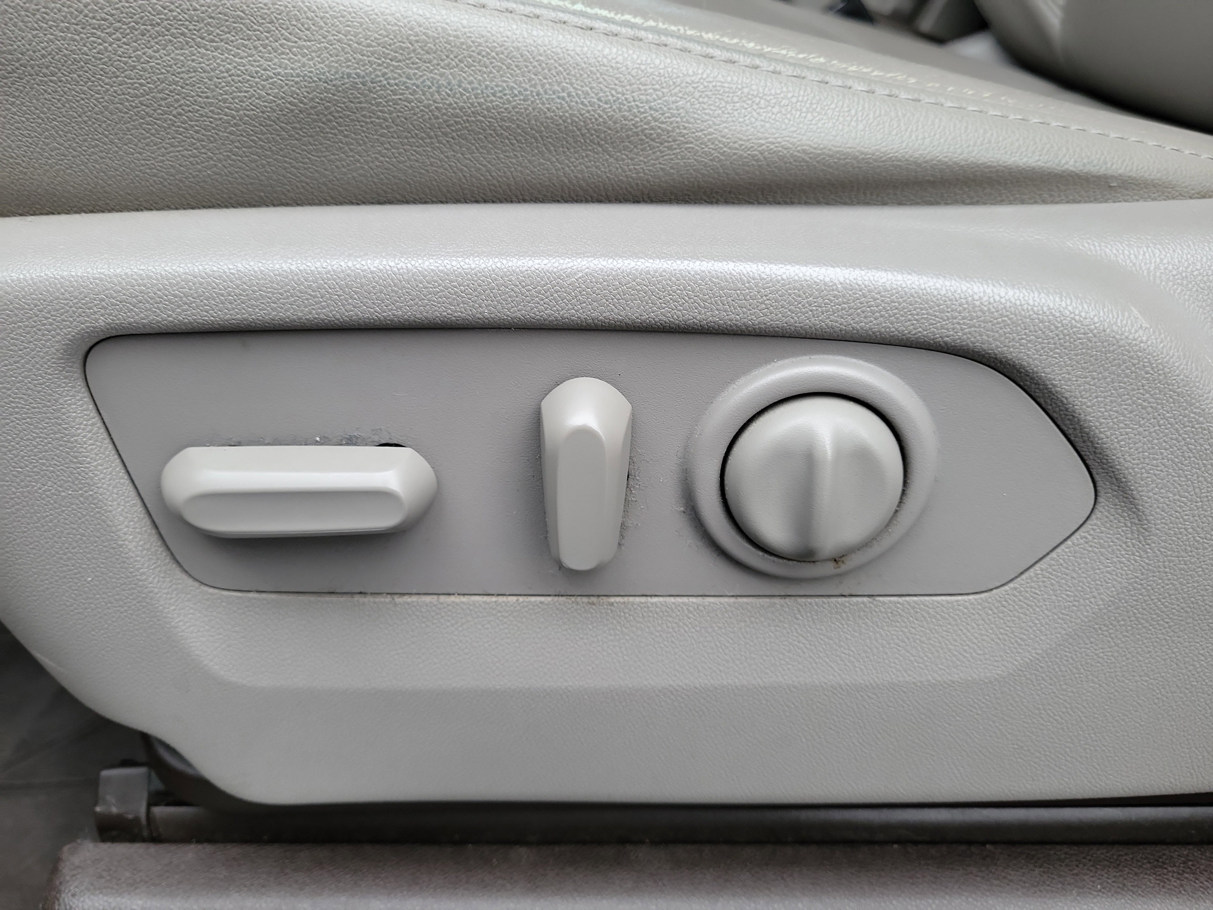 Used 2019 Chevrolet Silverado 1500 LT w/ All-Star Edition image 19