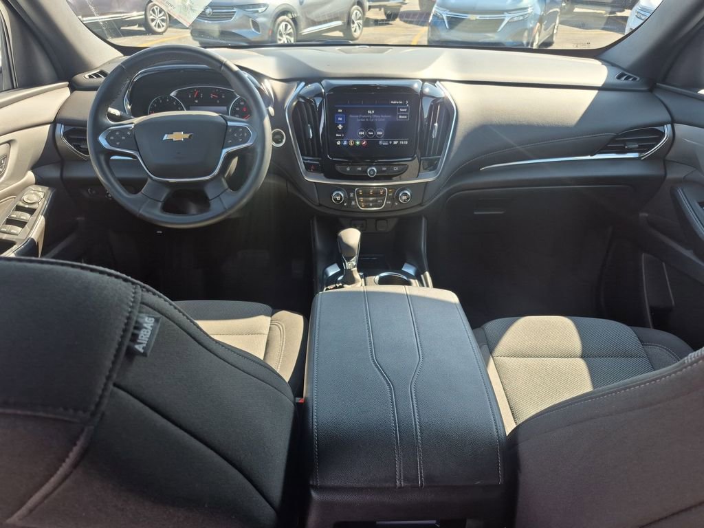 Certified 2023 Chevrolet Traverse LT FWD image 14