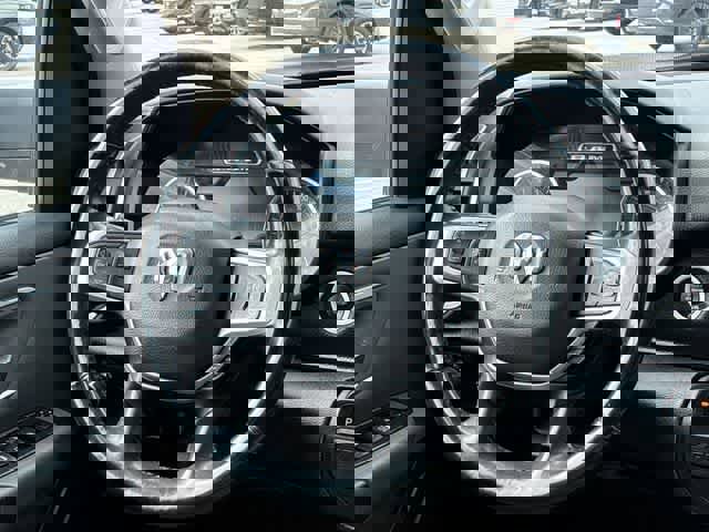 Used 2020 RAM 1500 Lone Star image 23