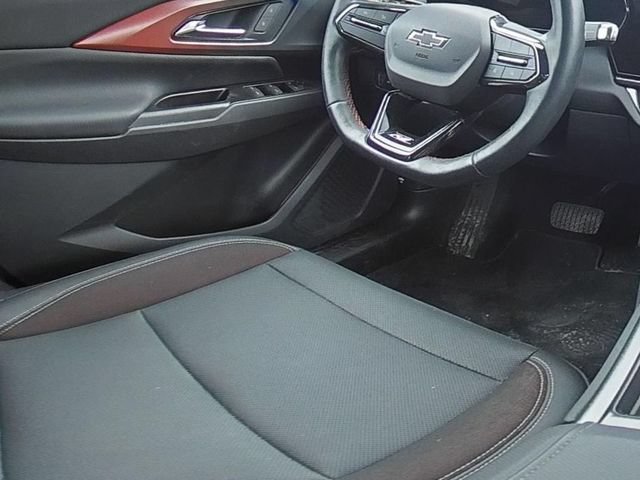 Used 2024 Chevrolet Equinox EV RS FWD image 28