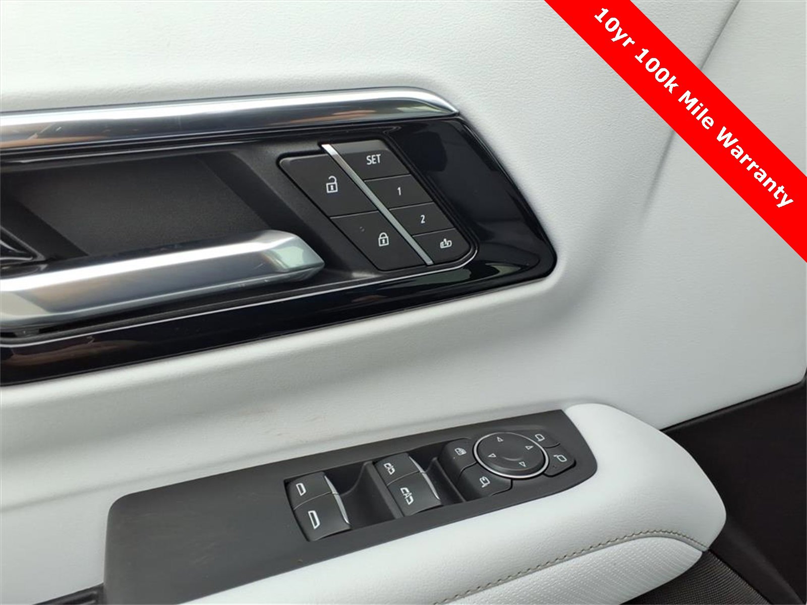 New 2026 Chevrolet Tahoe Premier w/ Sun And Tow Package image 16