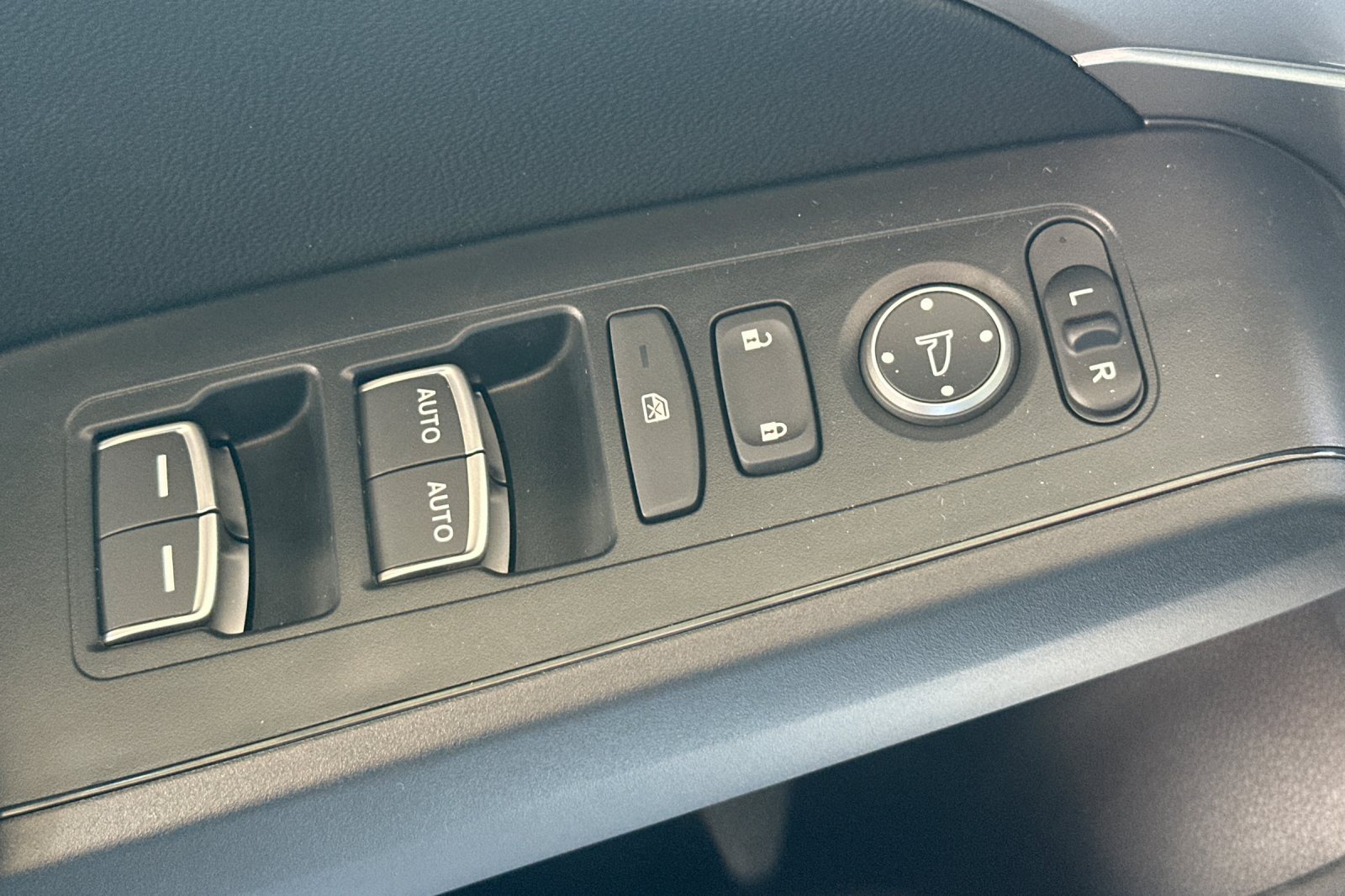 New 2026 Acura Integra FWD image 11