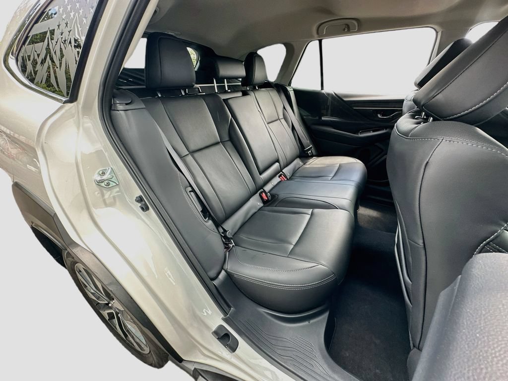 Used 2025 Subaru Outback Touring XT AWD/4WD image 28