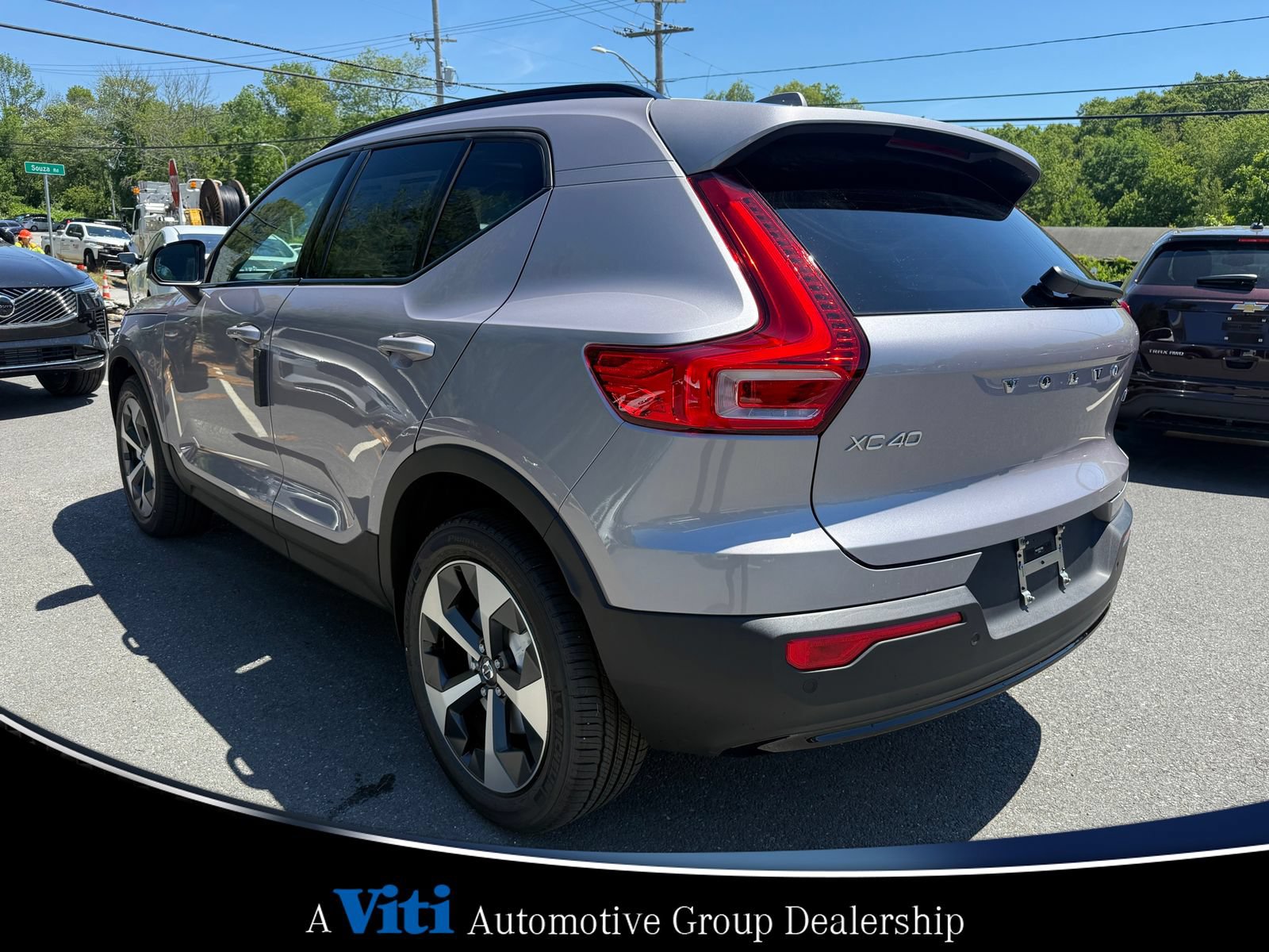 Used 2026 Volvo XC40 B5 Core w/ Protection Package Premier AWD/4WD image 6