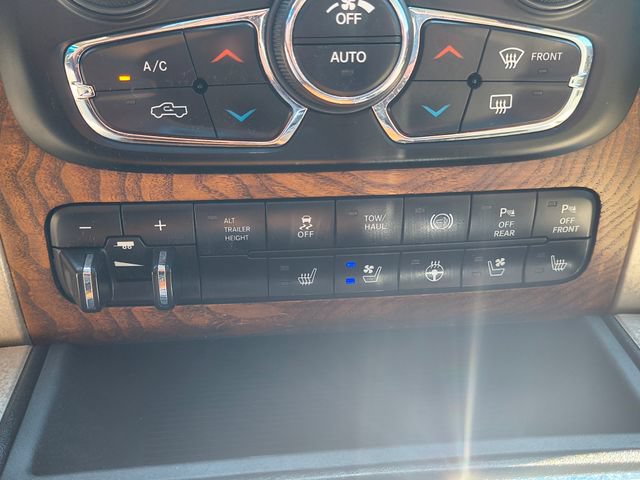 Used 2018 RAM 2500 Longhorn w/ Longhorn Southfork Package AWD/4WD image 17