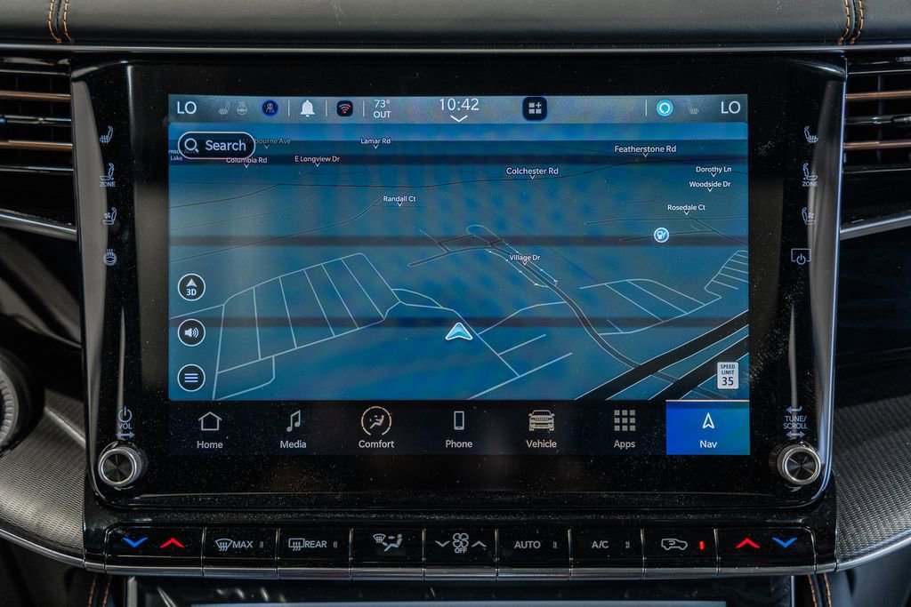 New 2024 Jeep Grand Wagoneer Series III w/ HD Trailer Tow Package image 25