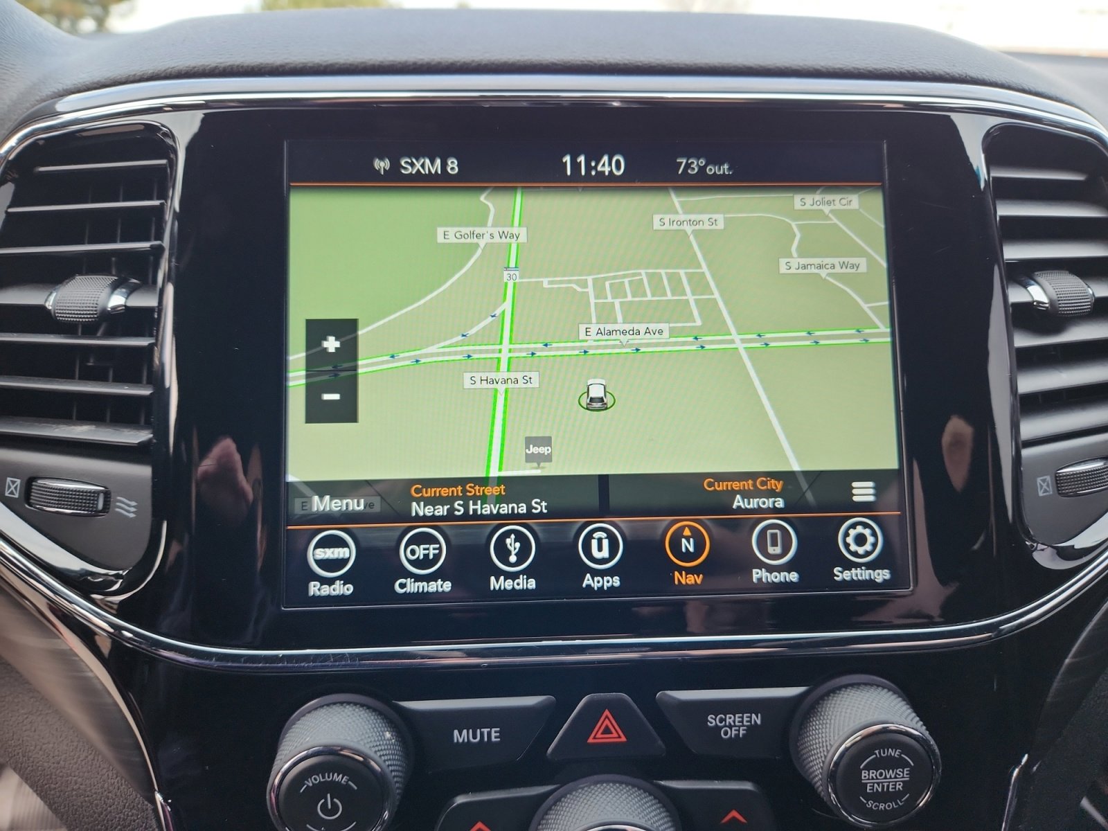 Used 2019 Jeep Grand Cherokee Laredo w/ 18" Wheel & 8.4" Radio Group image 28