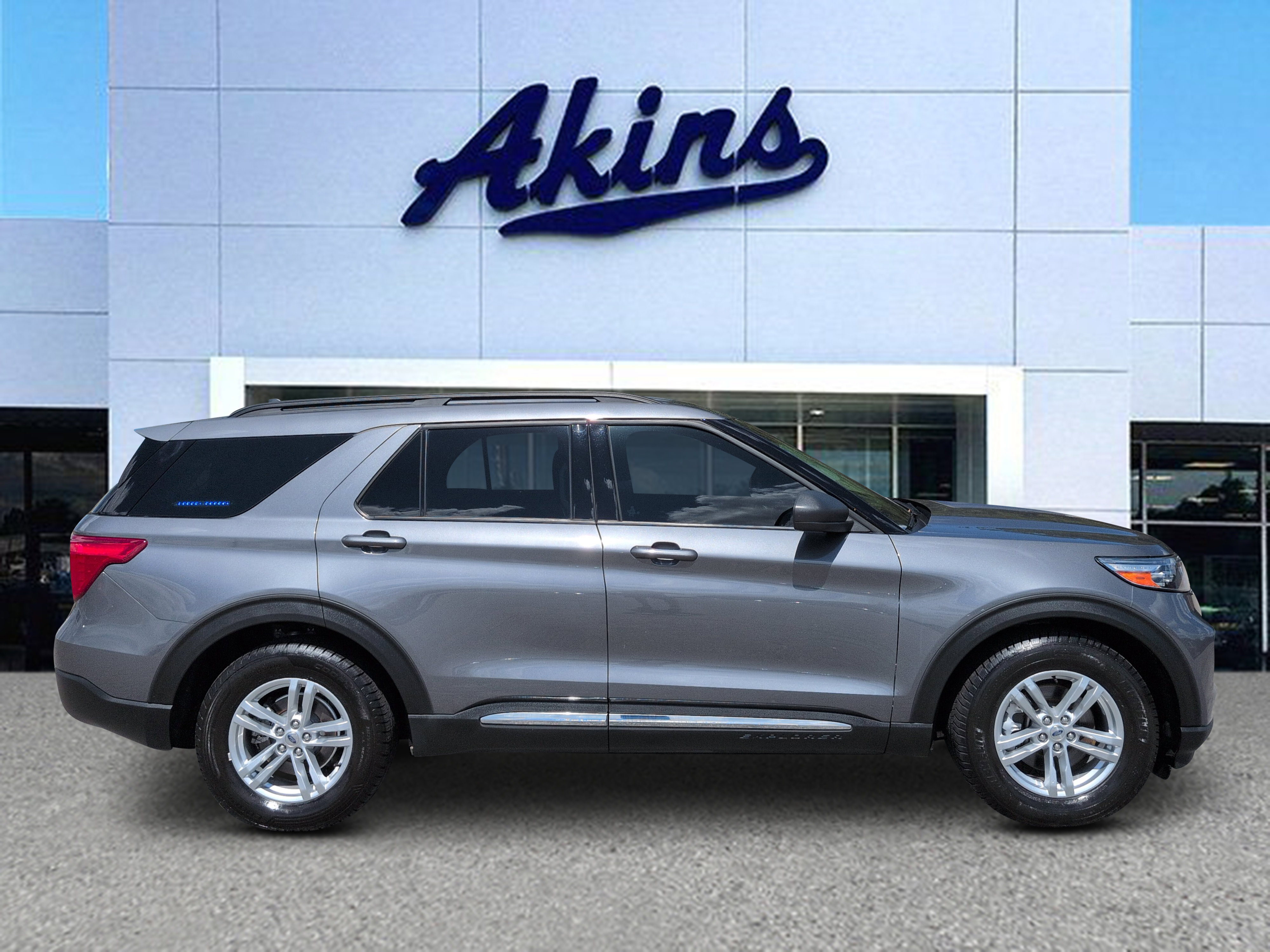 Certified 2022 Ford Explorer XLT