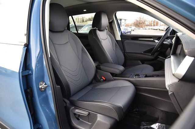 New 2026 Volkswagen Tiguan SE image 19