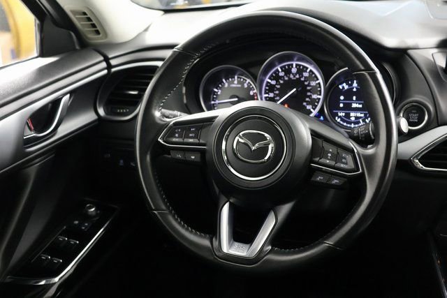 Used 2023 MAZDA CX-9 Touring image 10