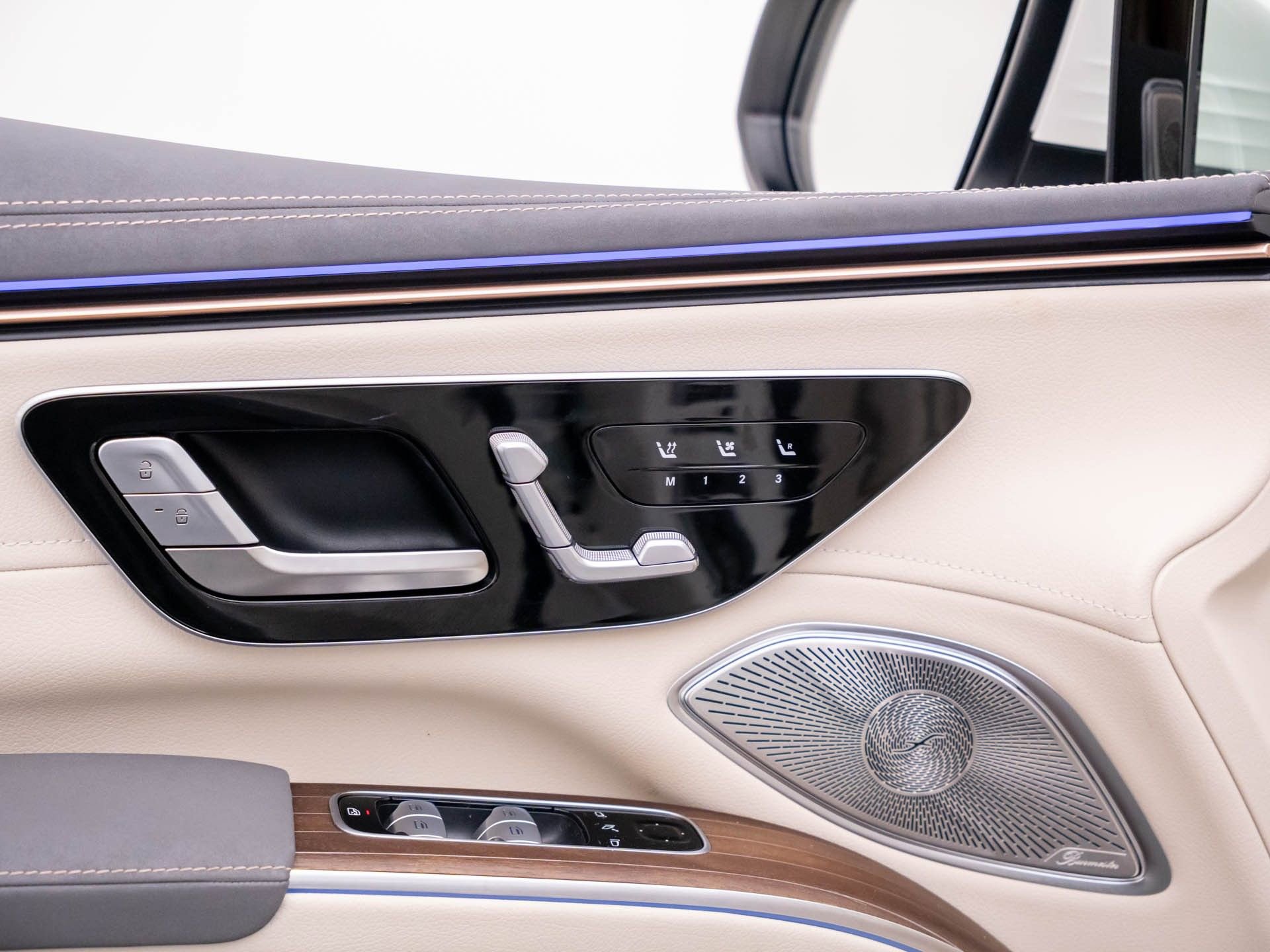 Used 2023 Mercedes-Benz EQS 580 4MATIC SUV image 15