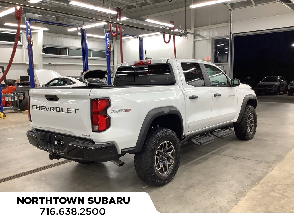 Used 2024 Chevrolet Colorado ZR2 w/ Technology Package AWD/4WD image 28