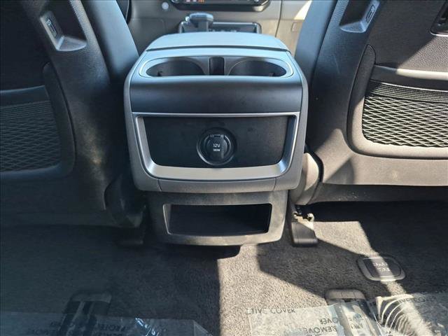 Used 2026 Kia Carnival FWD image 17