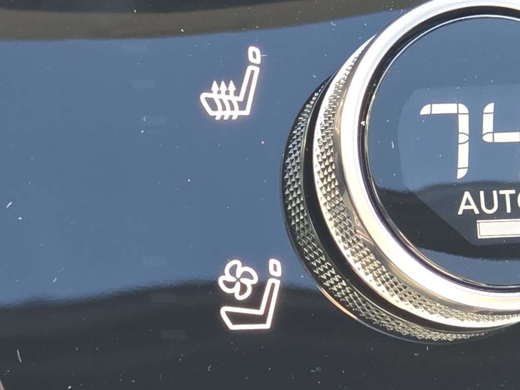 New 2026 INFINITI QX60 Luxe image 6