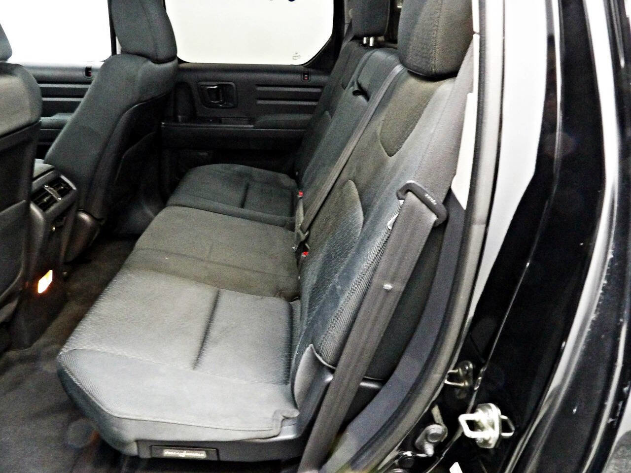 Used 2014 Honda Ridgeline Sport image 10