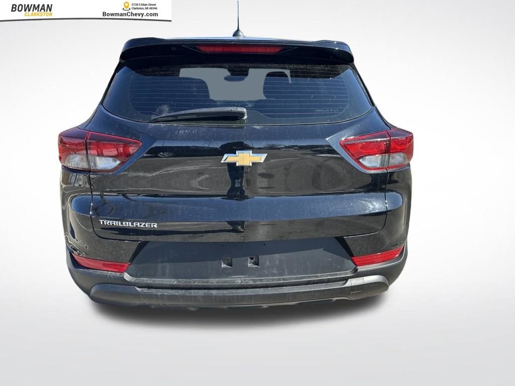 Used 2023 Chevrolet TrailBlazer LS image 5