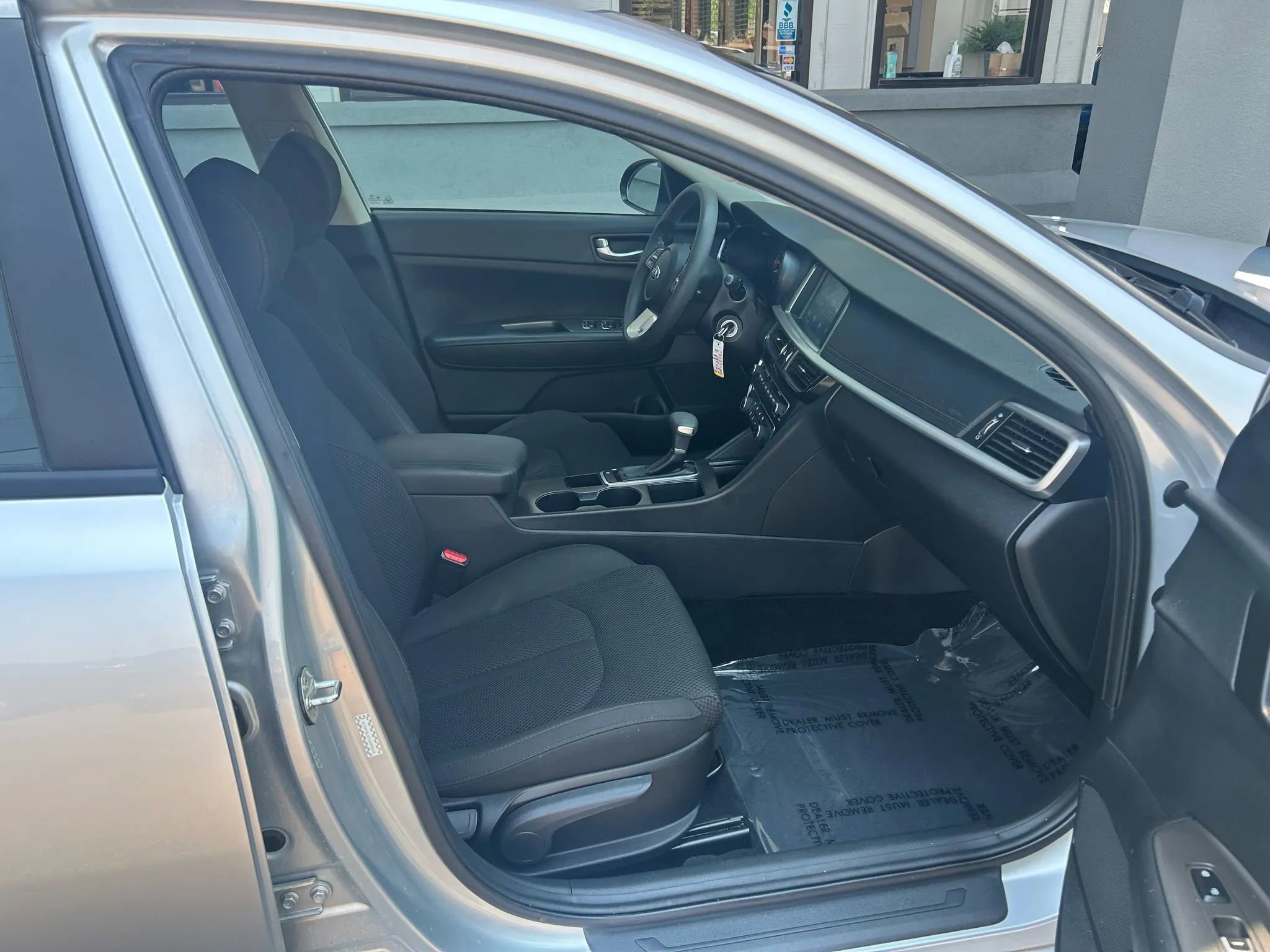 Used 2020 Kia Optima LX image 22