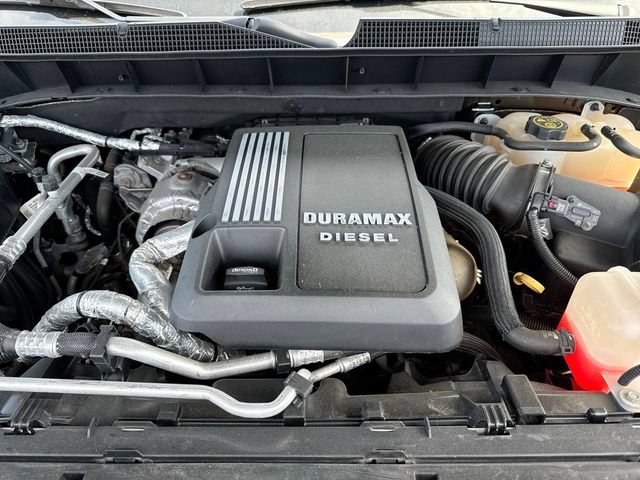 Used 2021 Chevrolet Silverado 1500 LT w/ Diesel Off-Road Package AWD/4WD image 26