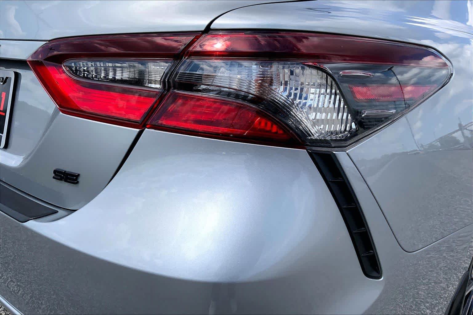Used 2024 Toyota Camry SE FWD image 30