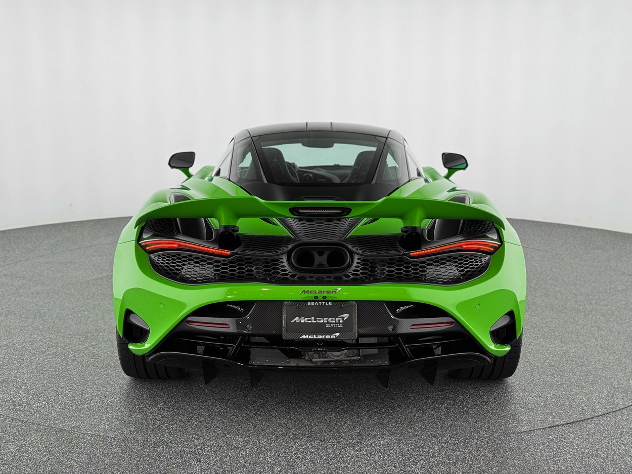 New 2026 McLaren 750S image 4