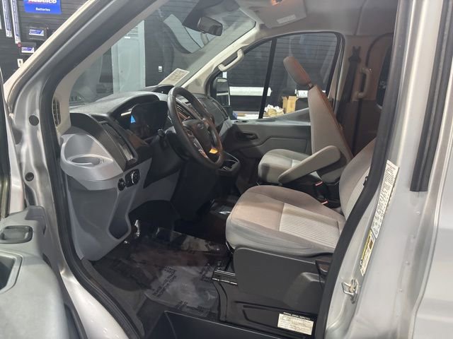Used 2018 Ford Transit 150 XLT RWD image 11