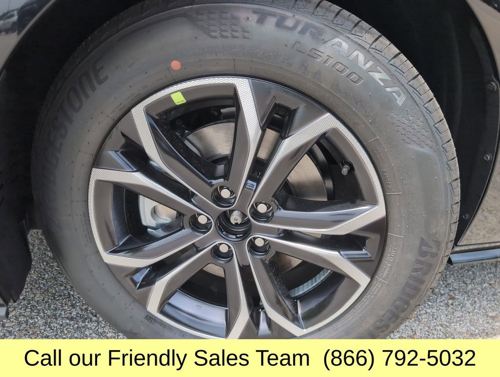 New 2026 Toyota Sienna Platinum AWD/4WD image 25