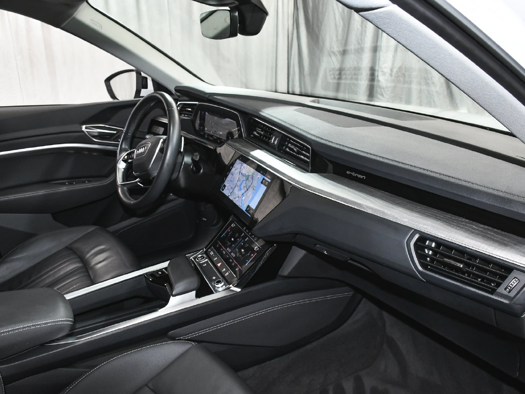 Used 2024 Audi Q8 e-tron Premium AWD/4WD image 60