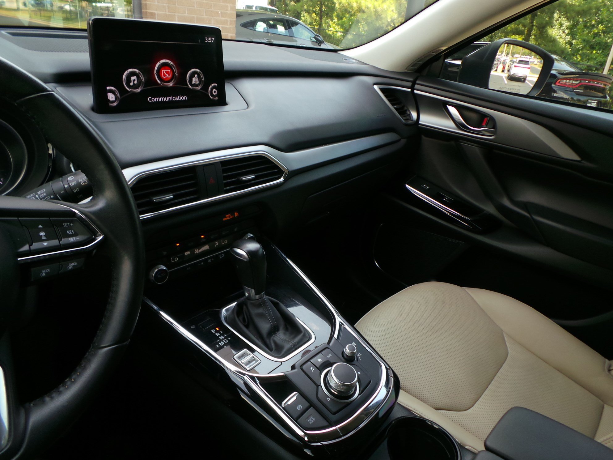 Used 2020 MAZDA CX-9 Touring w/ Touring Premium Package FWD image 31