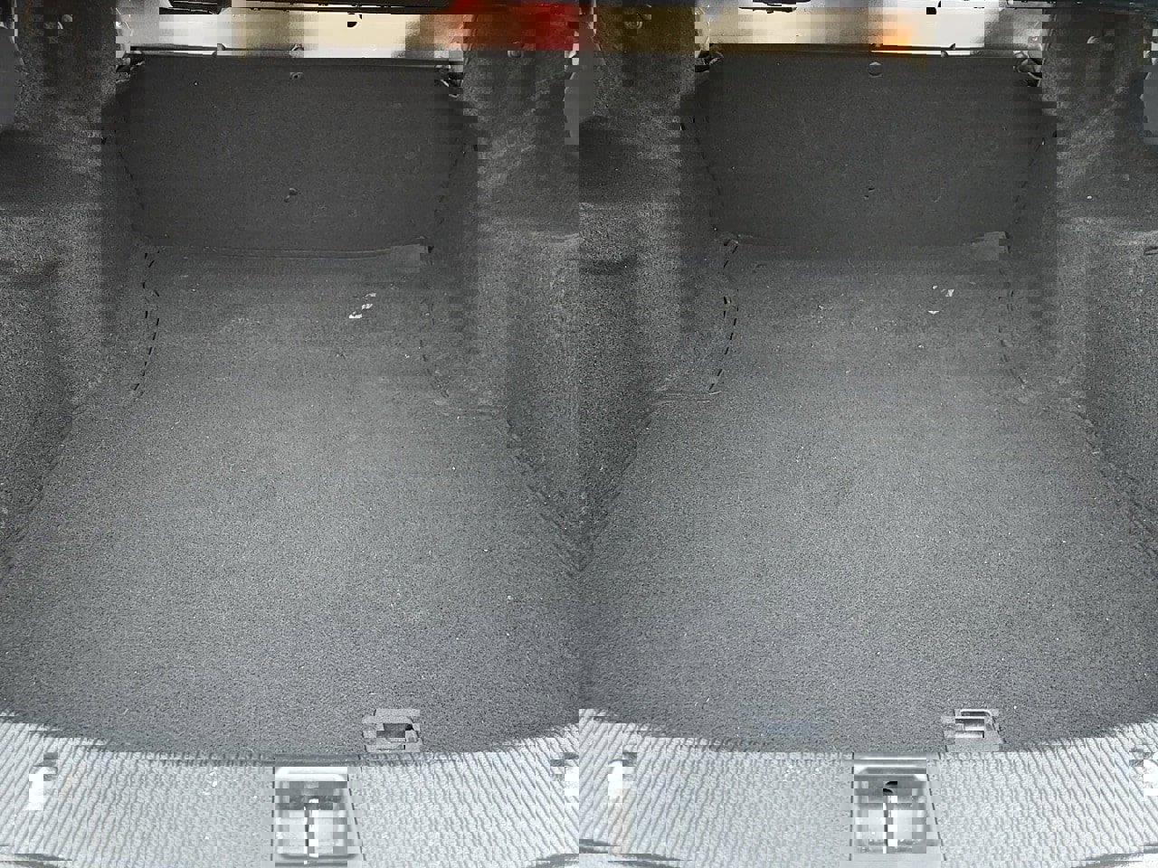 Used 2008 Mercedes-Benz C 300 Sedan image 29