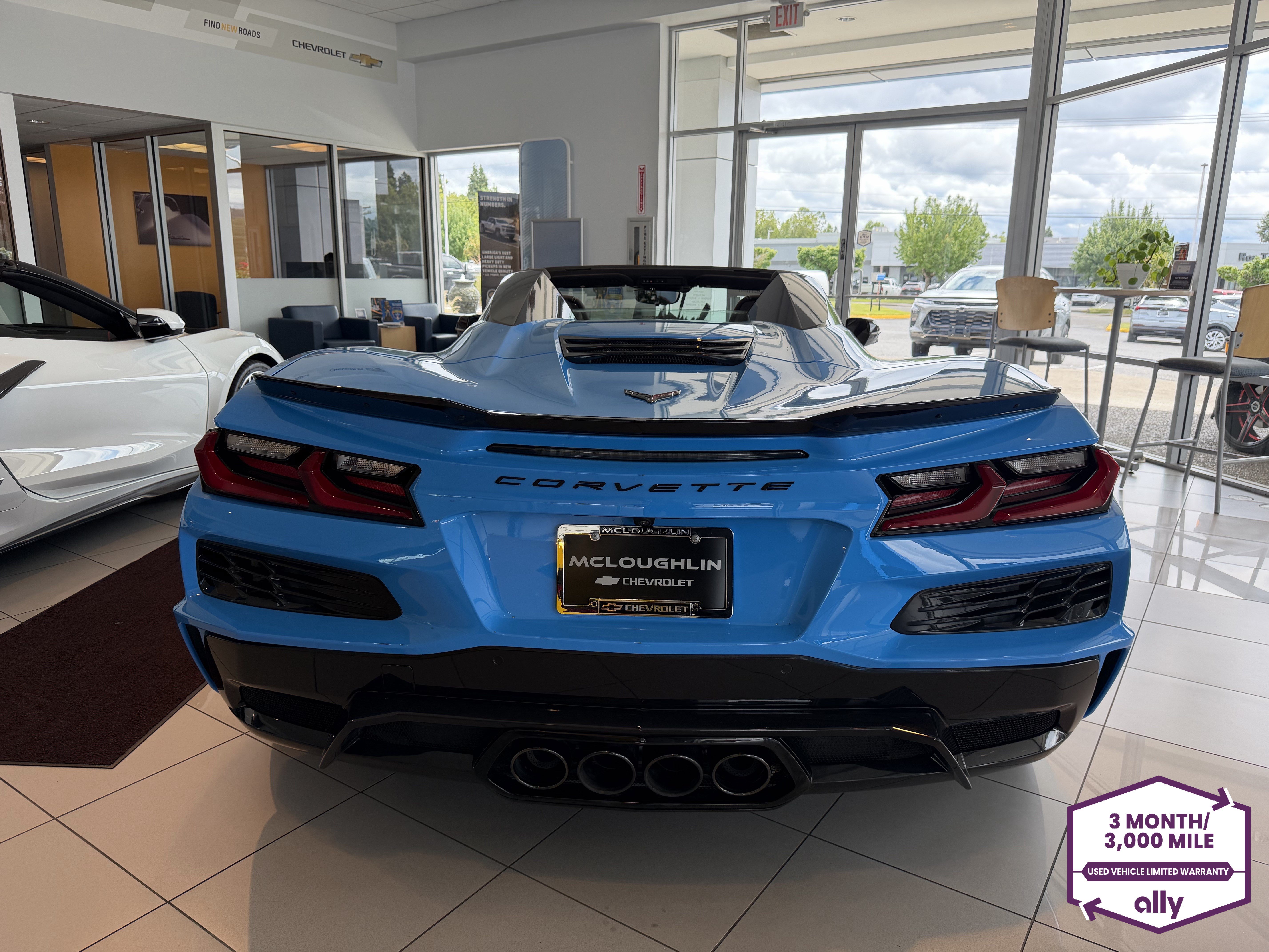 Used 2025 Chevrolet Corvette ZR1 RWD image 3