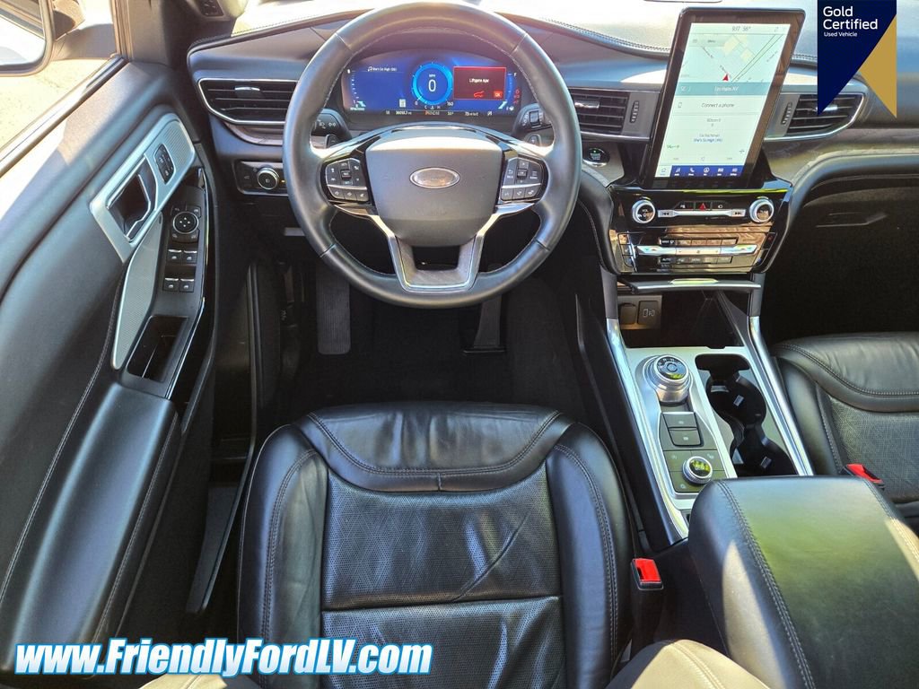 Certified 2021 Ford Explorer Platinum w/ Equipment Group 601A image 10