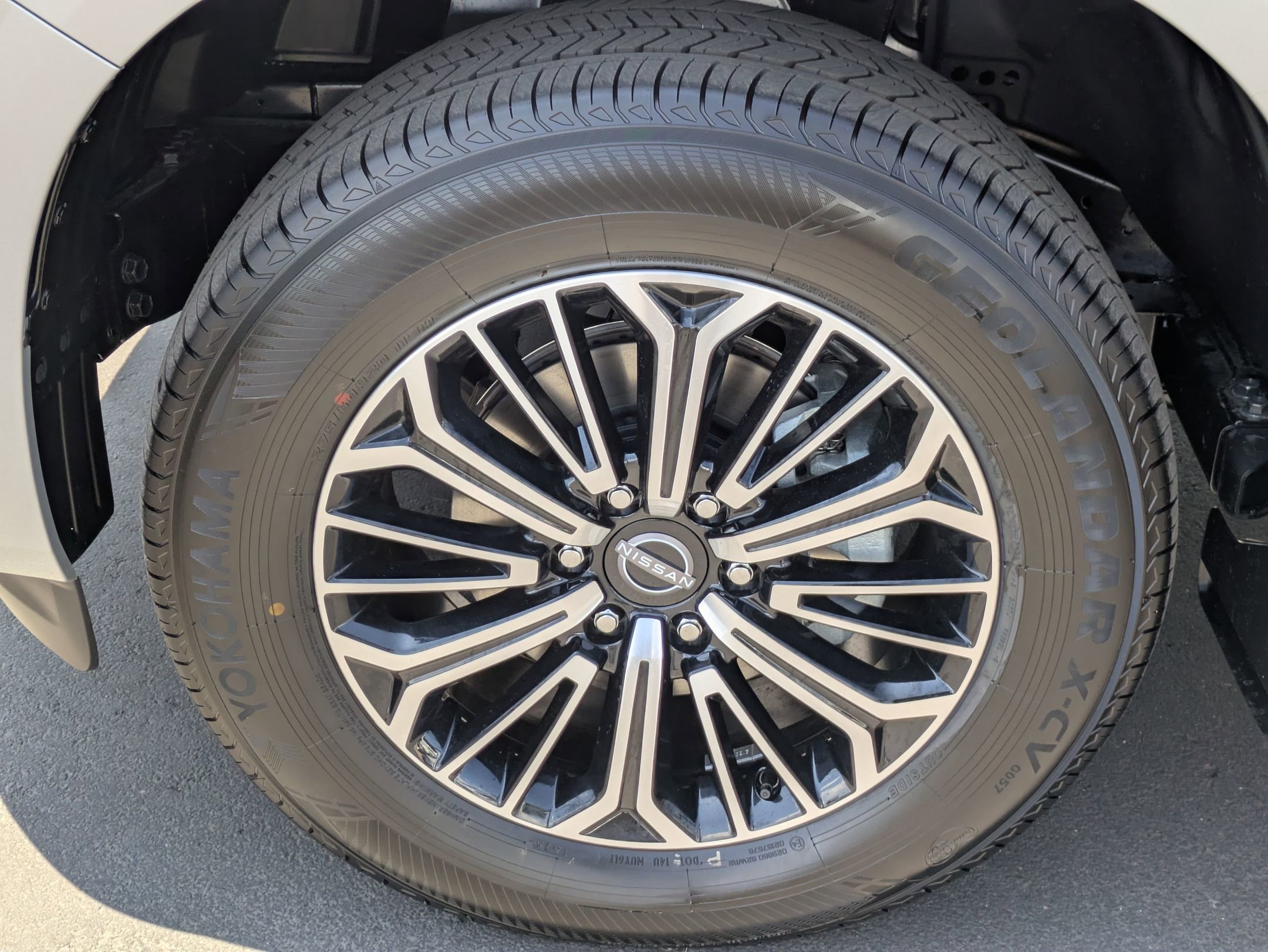New 2026 Nissan Armada SL image 11