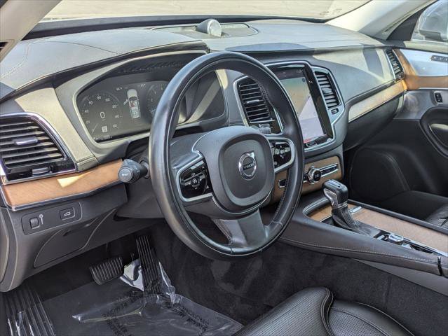 Used 2016 Volvo XC90 T6 Inscription w/ Vision Package AWD/4WD image 11