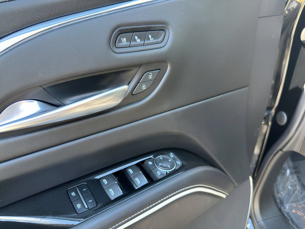 Used 2023 Cadillac Escalade Sport w/ Touring Package AWD/4WD image 15