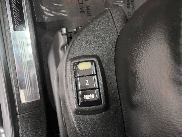 Used 2011 Cadillac SRX Performance FWD image 32