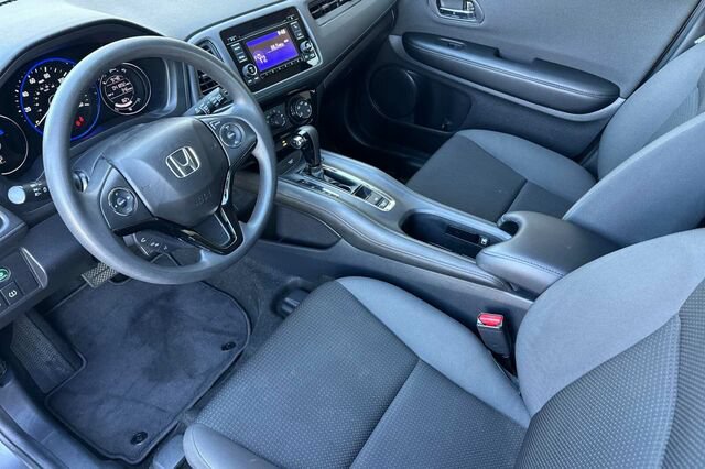 Used 2021 Honda HR-V LX image 10
