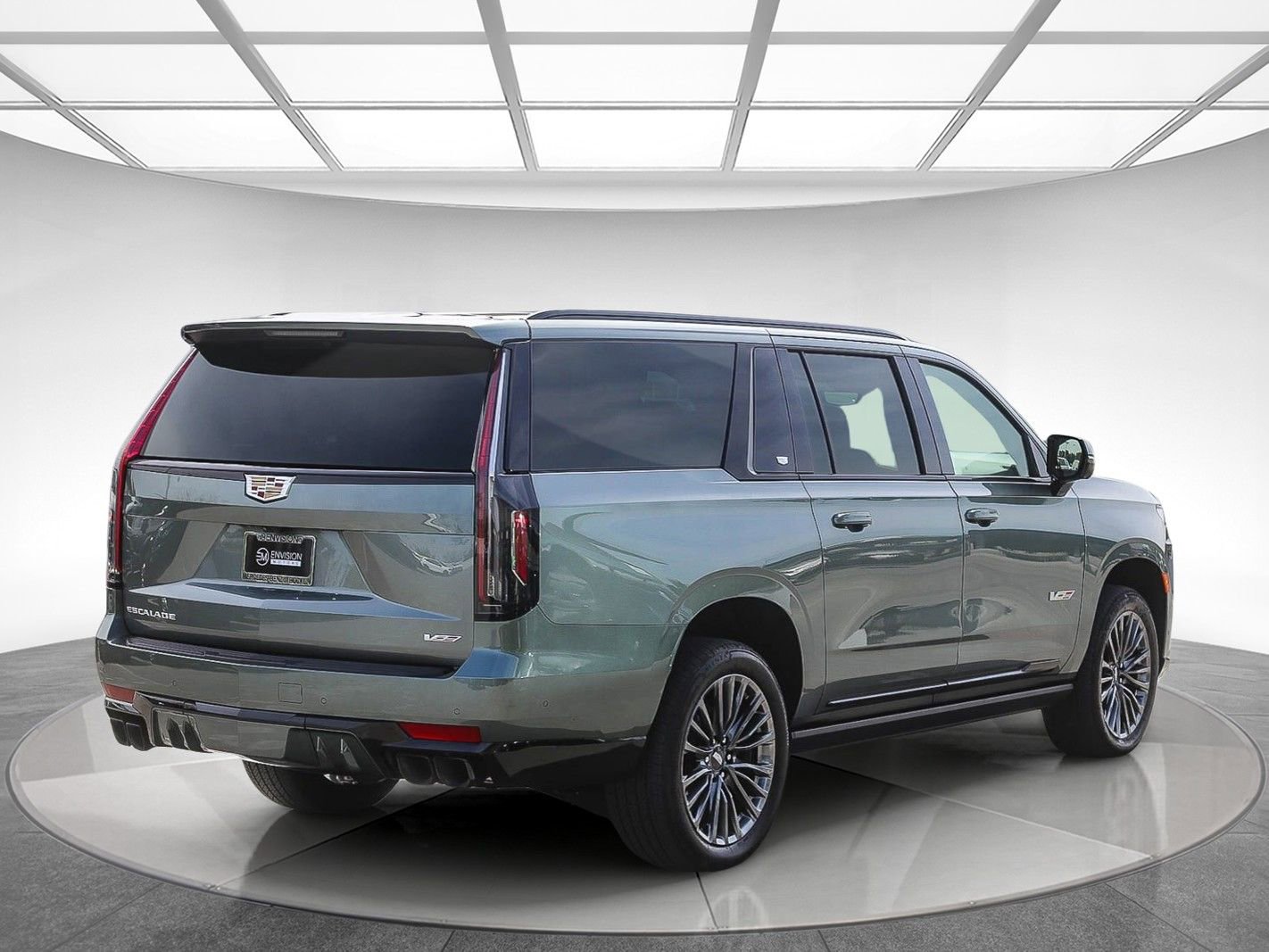 Used 2023 Cadillac Escalade ESV V image 4