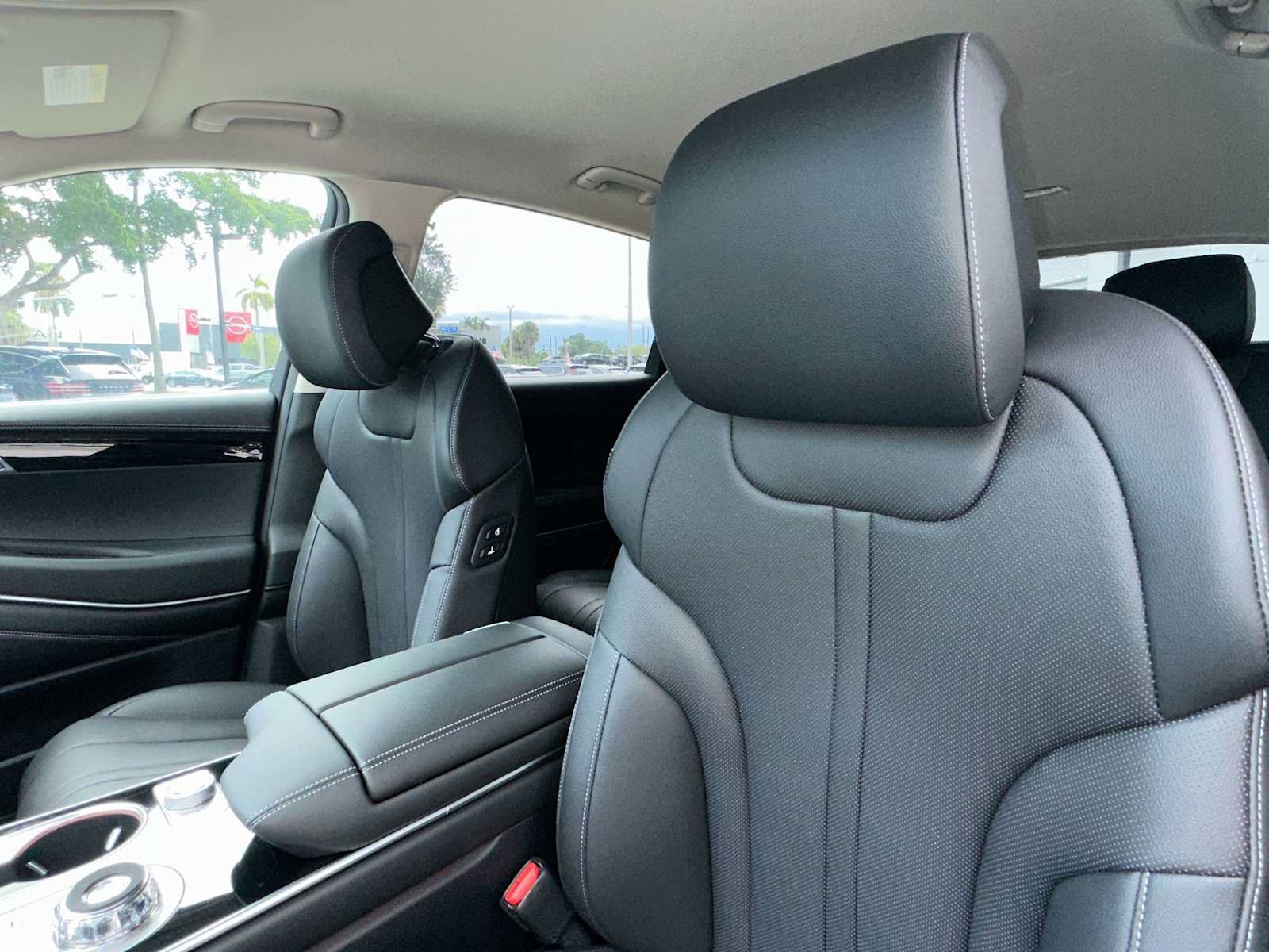 New 2026 Genesis GV80 2.5T RWD image 14