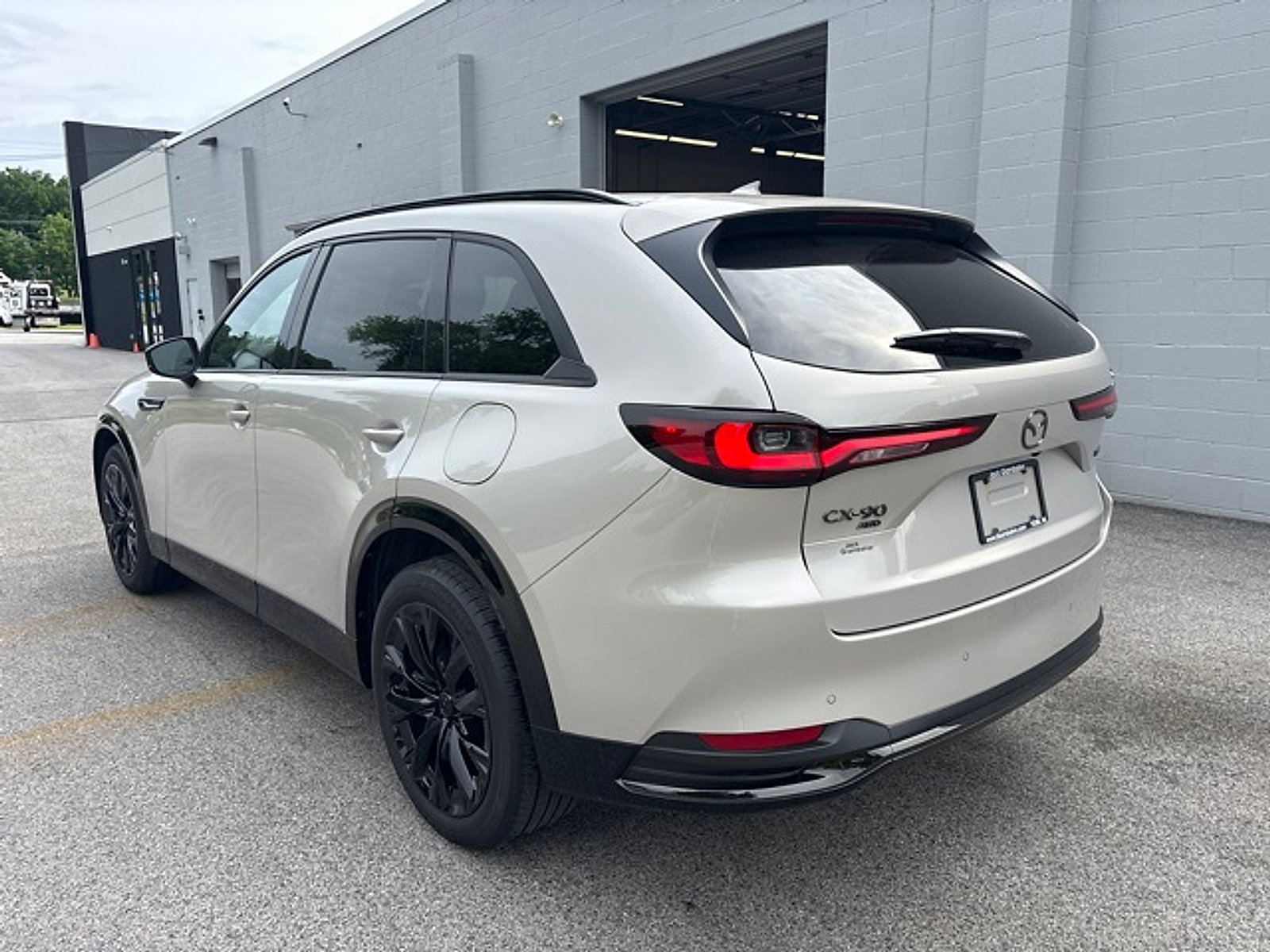 Used 2026 MAZDA CX-90 3.3 Turbo S w/ Premium Package AWD/4WD image 8