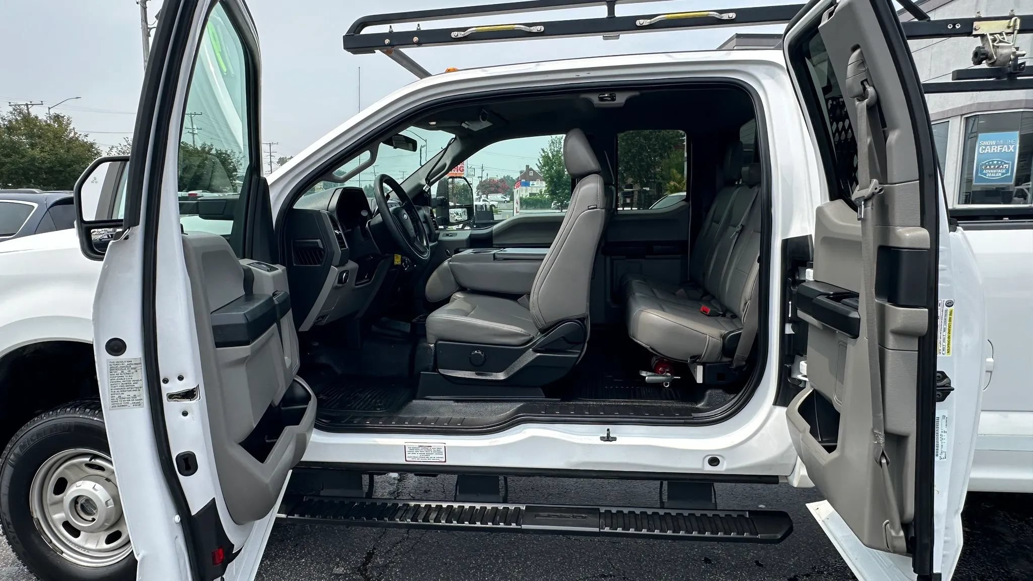 Used 2019 Ford F250 XL w/ Power Equipment Group AWD/4WD image 12