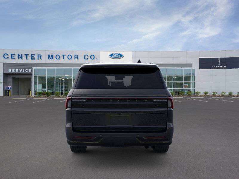 New 2026 Lincoln Navigator L Reserve w/ Jet Appearance Package image 5