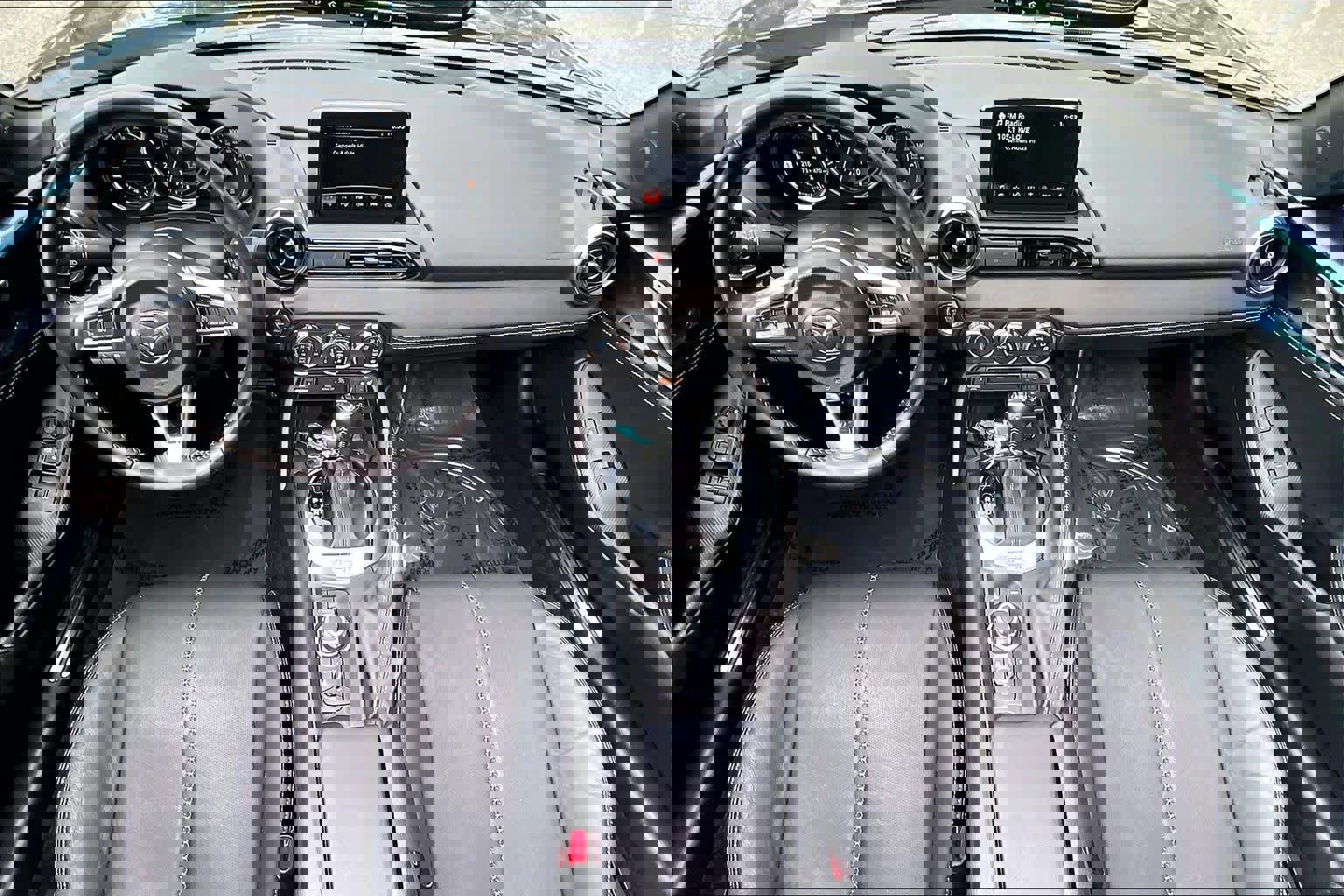 Used 2020 MAZDA MX-5 Miata RF Grand Touring RWD image 15