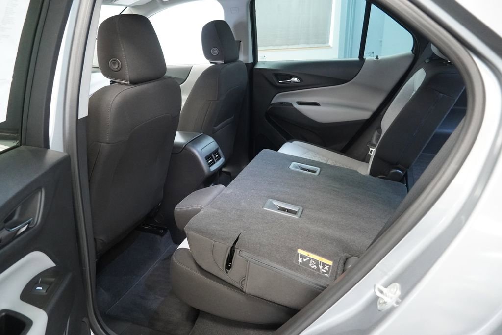 Used 2023 Chevrolet Equinox LS w/ LS Convenience Package image 21