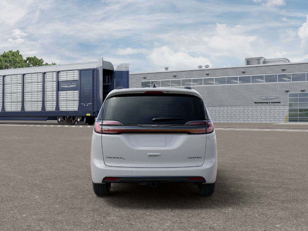New 2026 Chrysler Pacifica Limited w/ Uconnect Theater Family Group FWD image 8